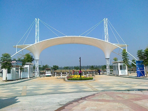 山東車庫(kù)出入口廠家